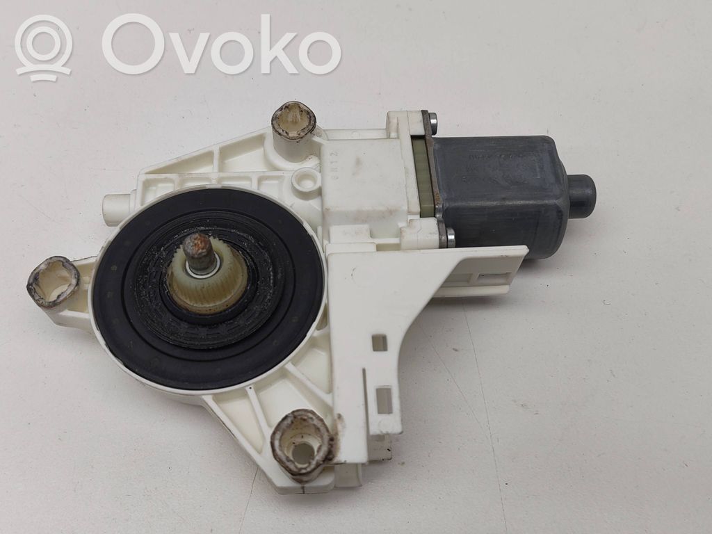 Elektryczny podnośnik szyby drzwi przednich   5M1837401G,980286300,1K0959701N