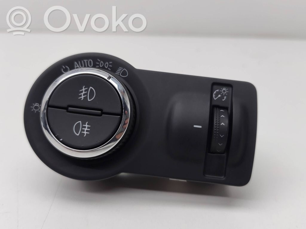 Opel Astra J Przełącznik świateł 