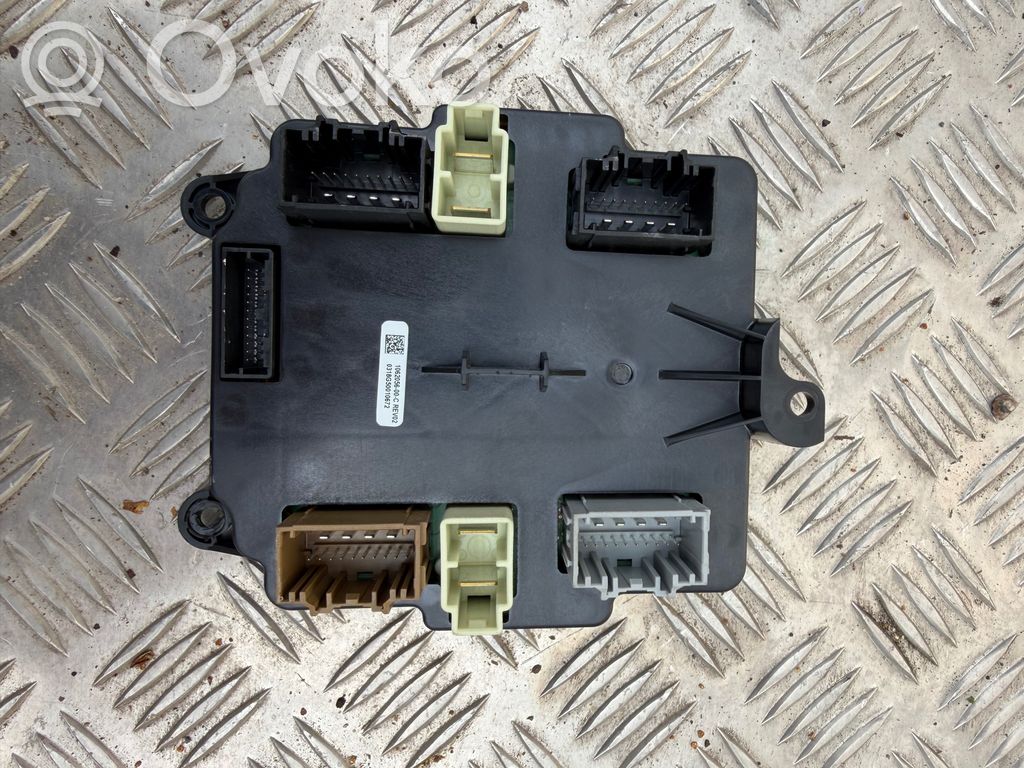 Tesla Model X Door control unit/module 