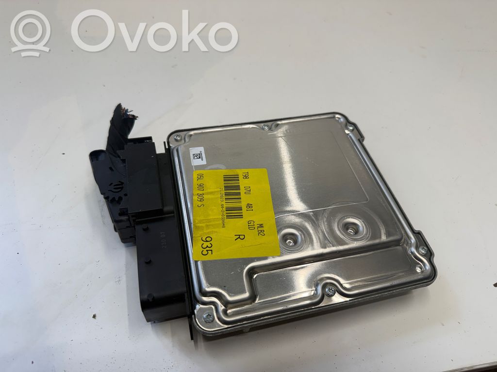 Audi A4 S4 B9 8W Unidad de control/módulo ECU del motor 