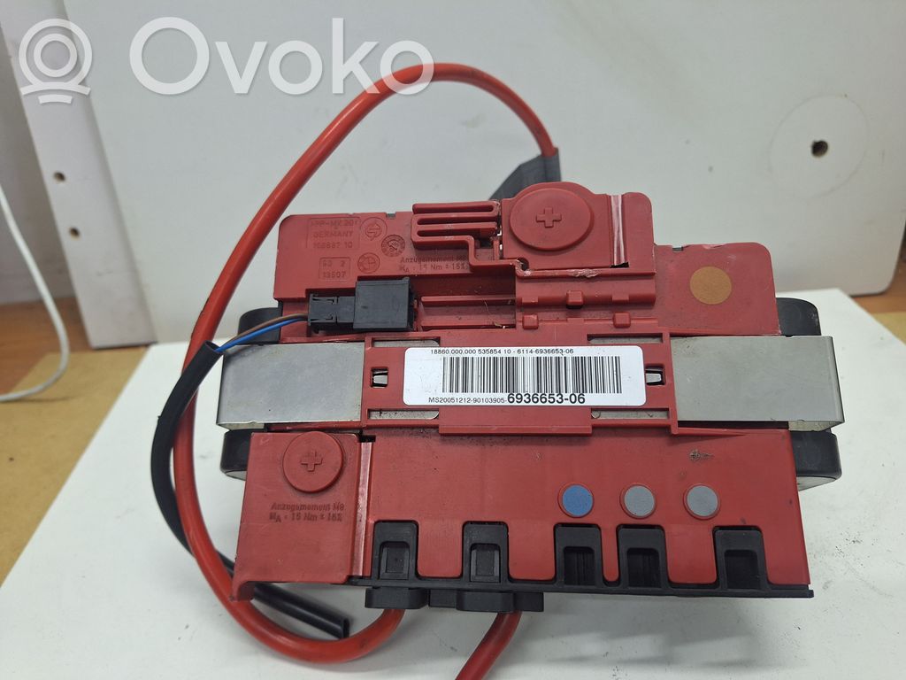 BMW 3 E90 E91 Plusa vadu savienošanas mezgls 