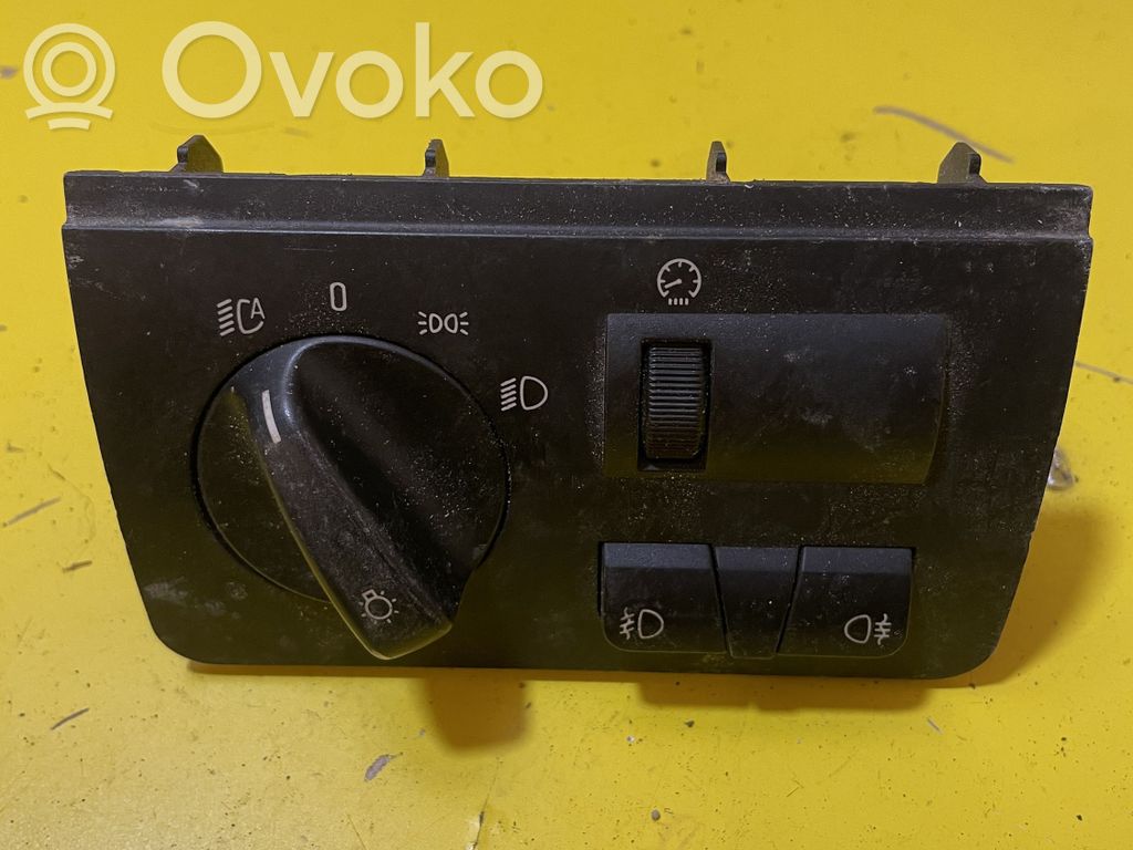Interruptor de luz   6909775