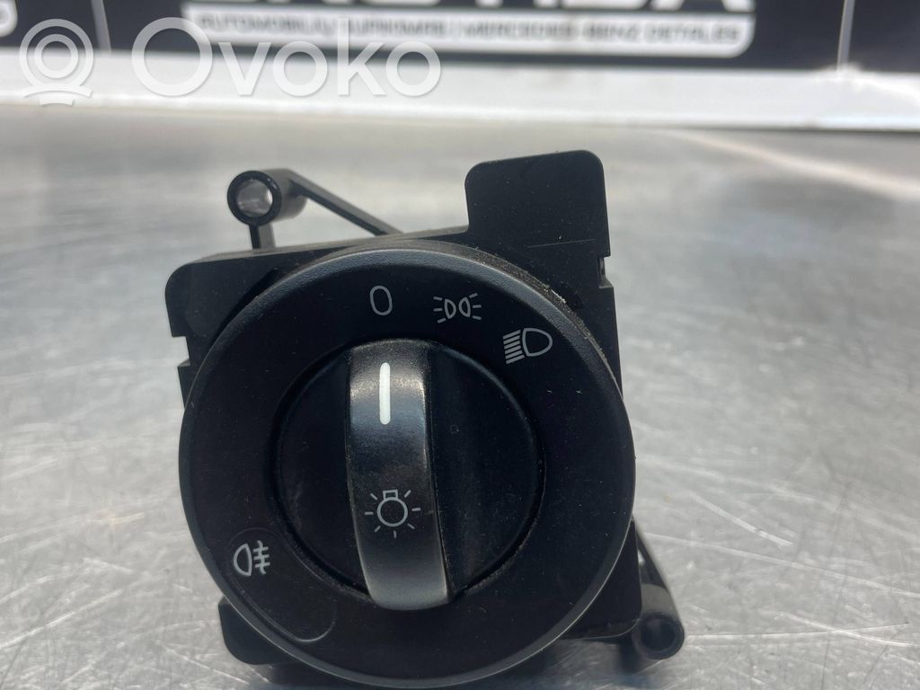 Mercedes-Benz Sprinter W906 Interruptor de luz 