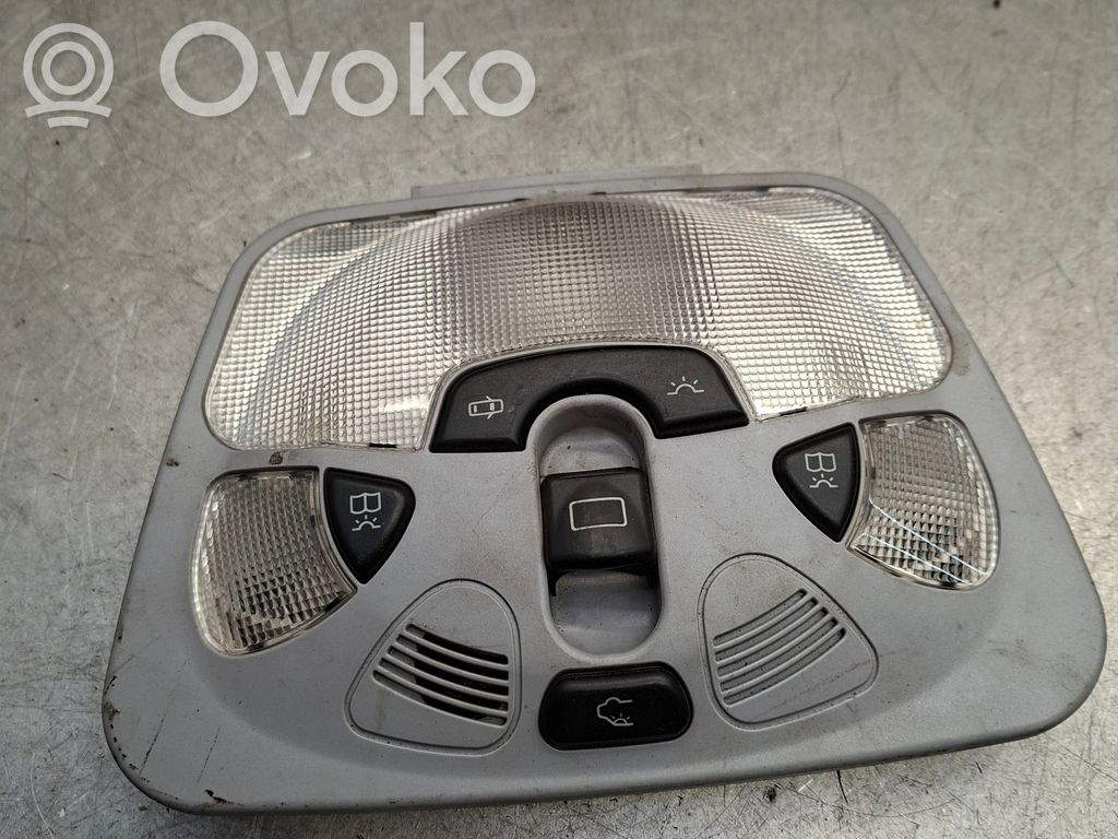 Mercedes-Benz C W203 Światło fotela przedniego 