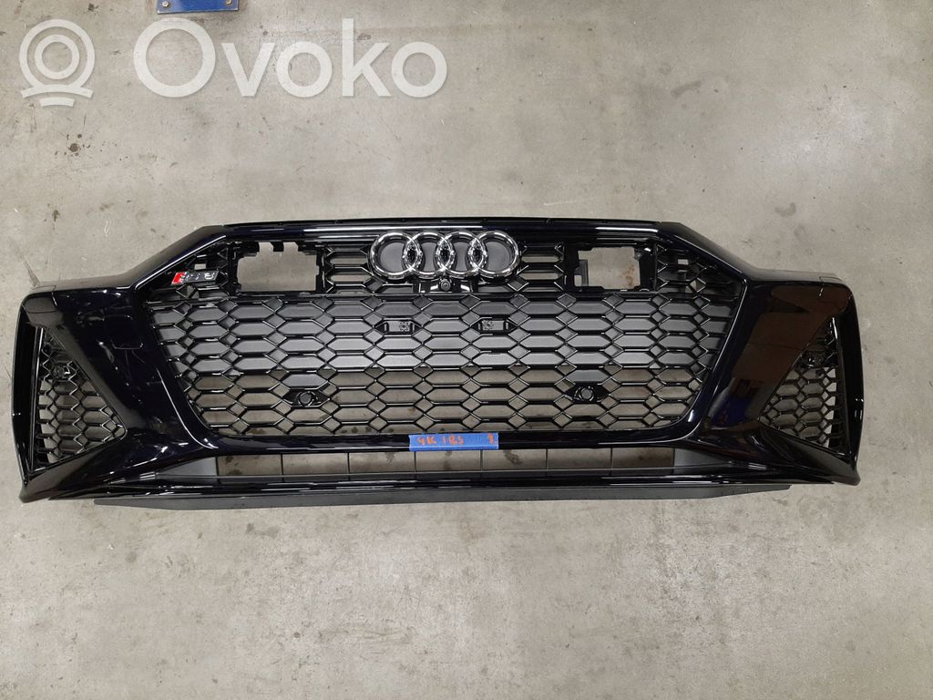 Audi RS6 C8 Parachoques delantero 