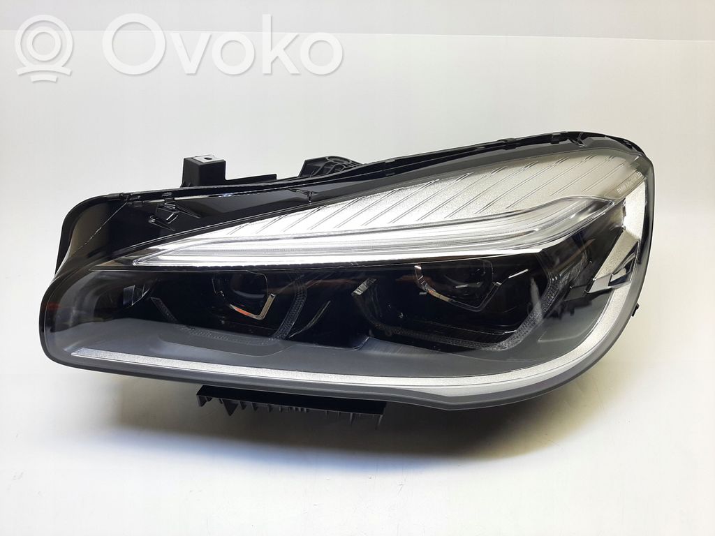 BMW 2 Active Tourer U06 Scheinwerfer 