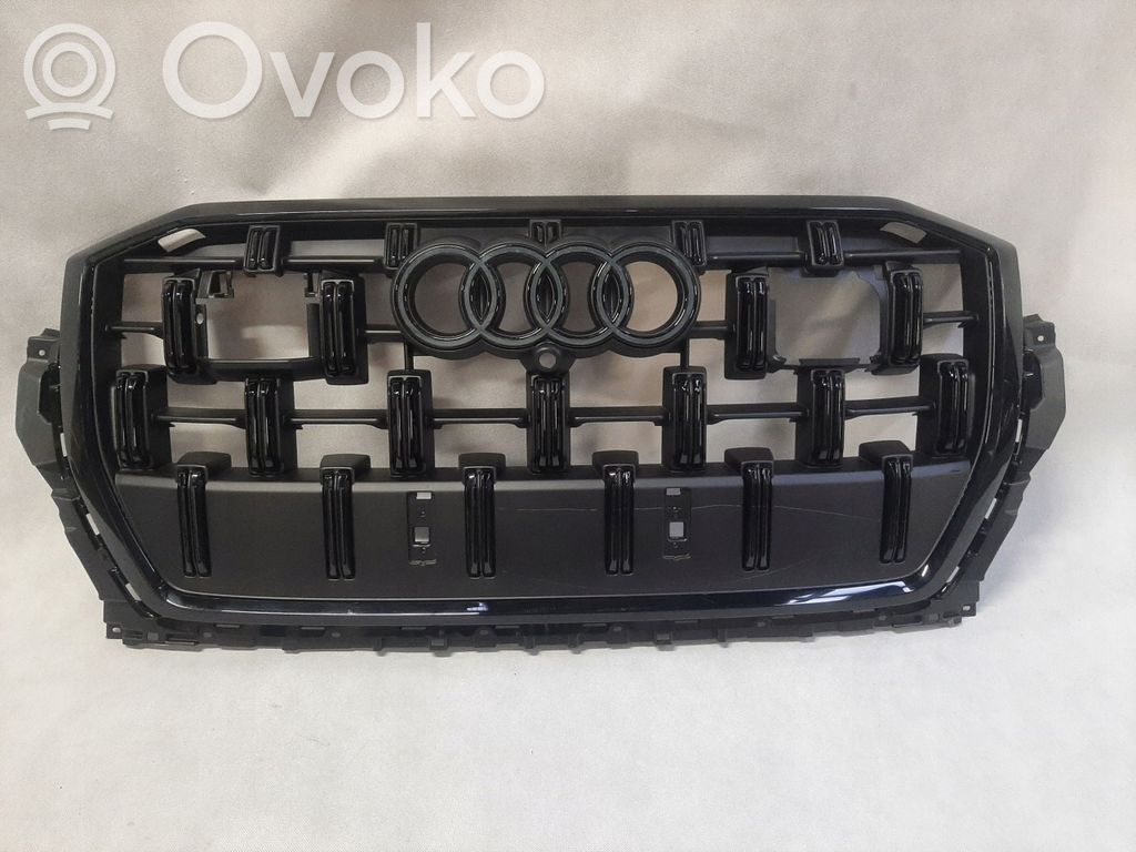 Audi Q7 4M Etusäleikkö 
