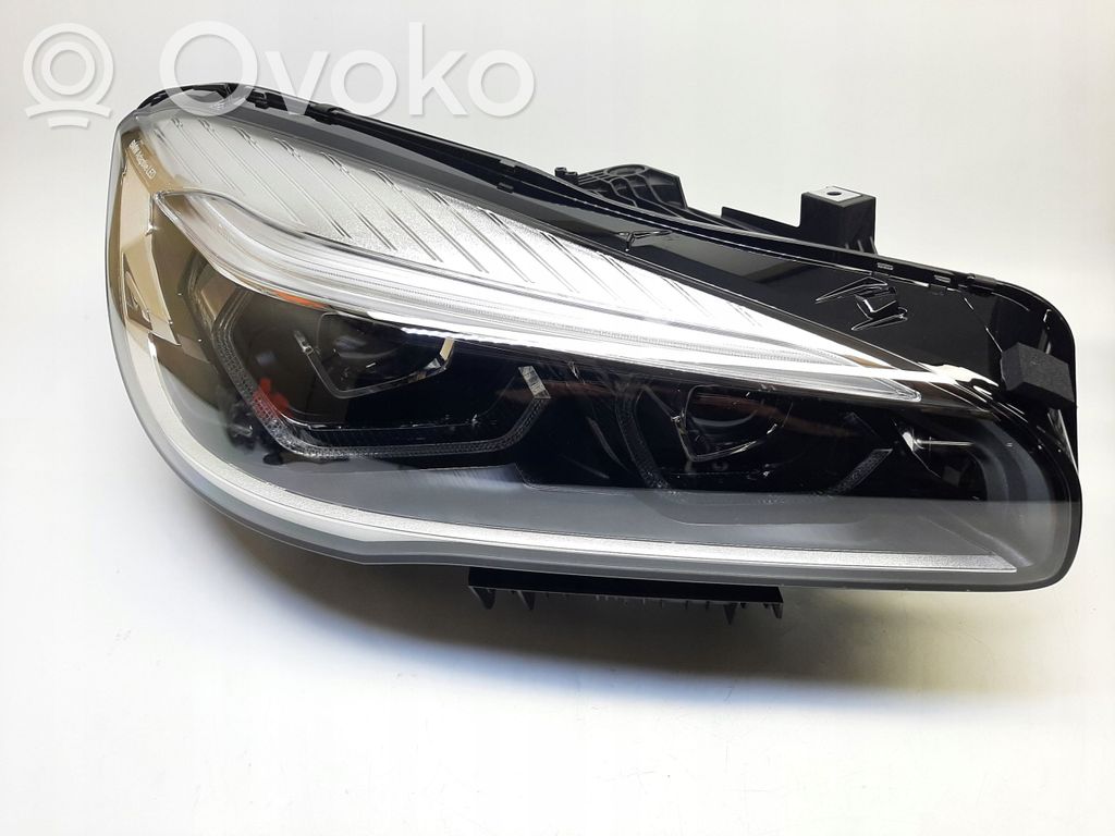 BMW 2 Active Tourer U06 Scheinwerfer 
