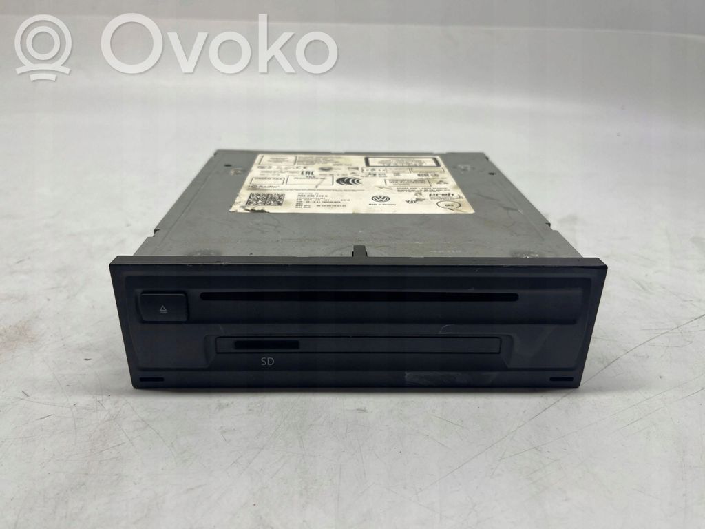 Volkswagen Golf VII Panel / Radioodtwarzacz CD/DVD/GPS 