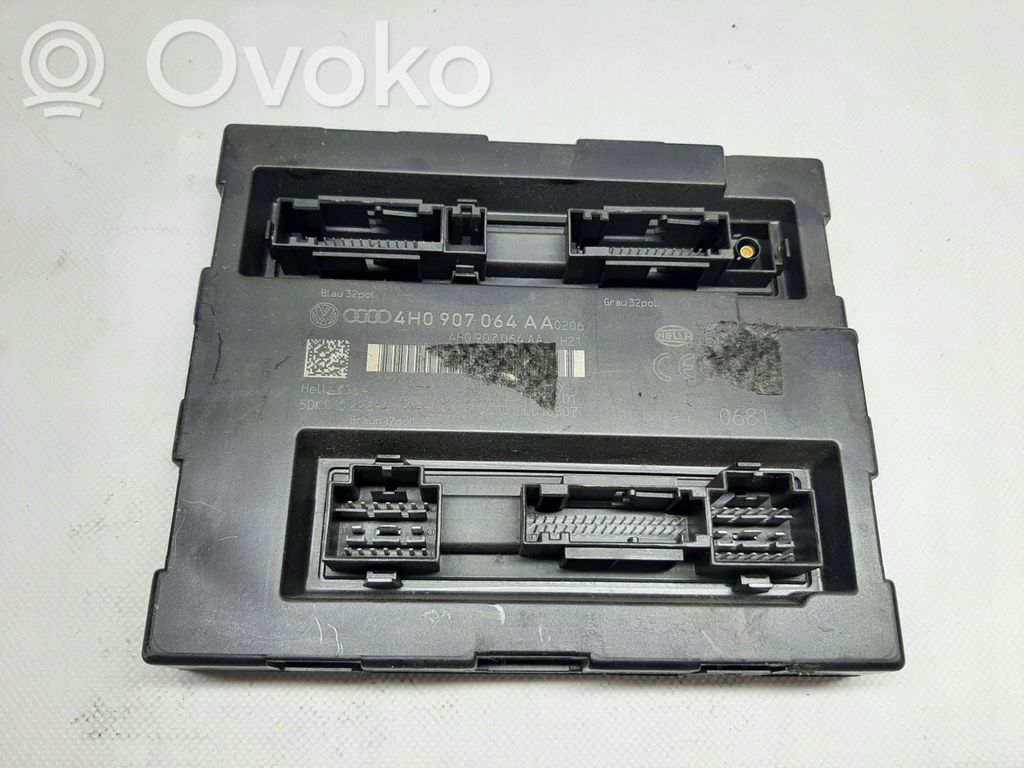 Audi A8 S8 D4 4H Mukavuusmoduuli 