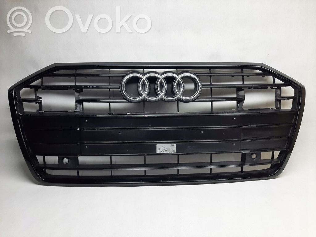 Audi A6 S6 C8 4K Grotelės viršutinės 