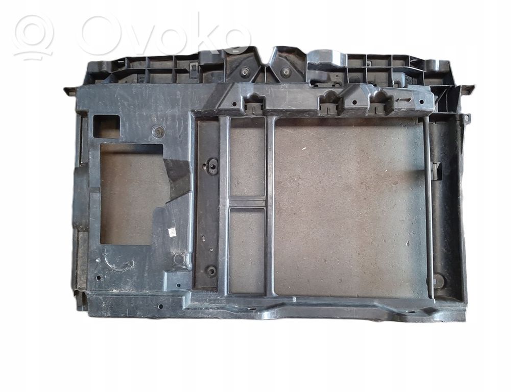 Citroen C3 Pas przedni 