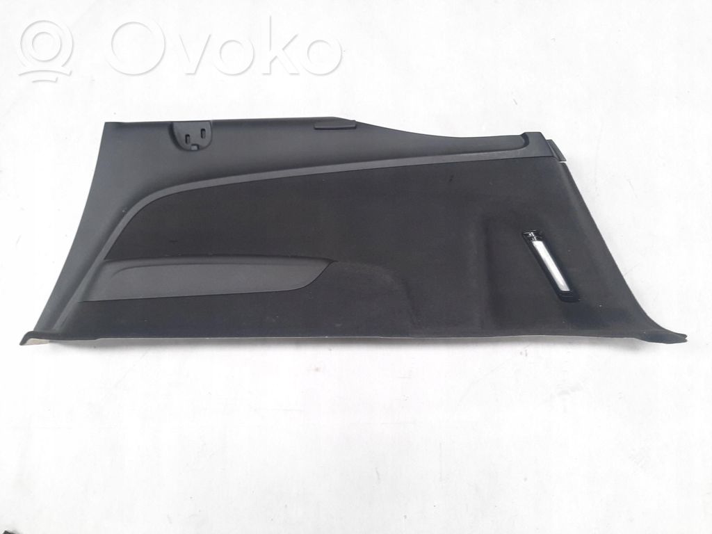 Audi Q7 4M Rivestimento pannello laterale del bagagliaio/baule 