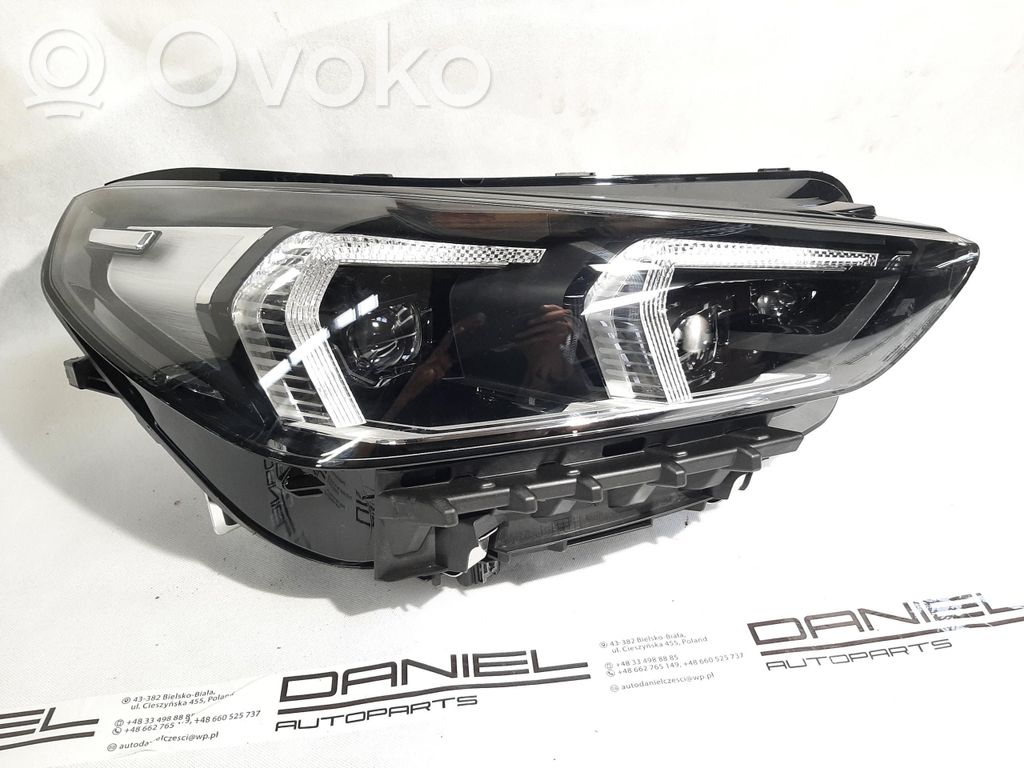 BMW X1 U11 Phare frontale 