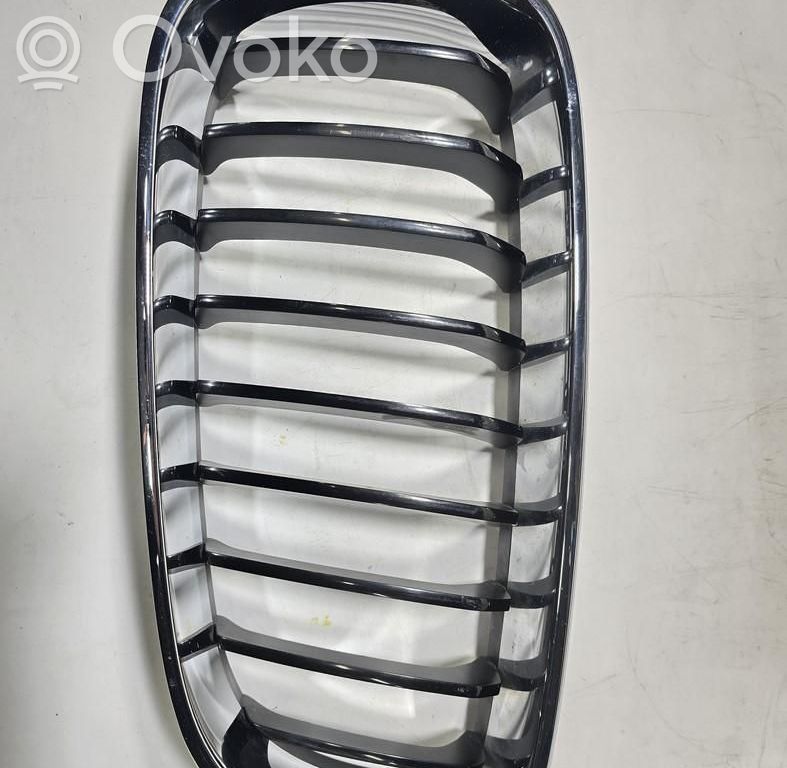 BMW 3 GT F34 Front bumper upper radiator grill 