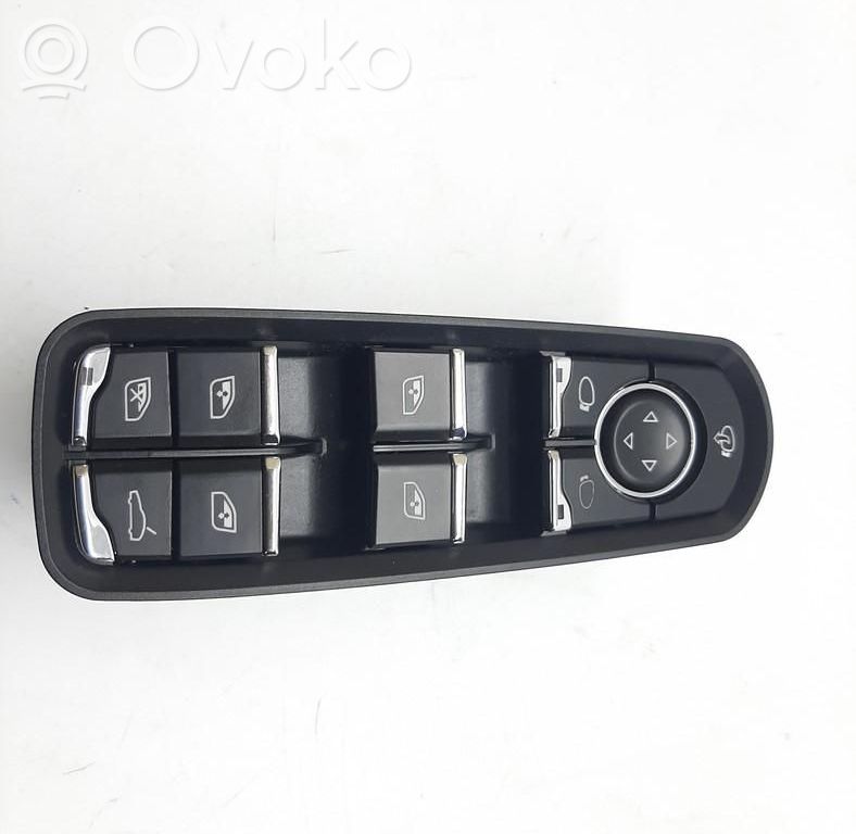 Porsche Cayenne (92A) Quarter vent window switch 