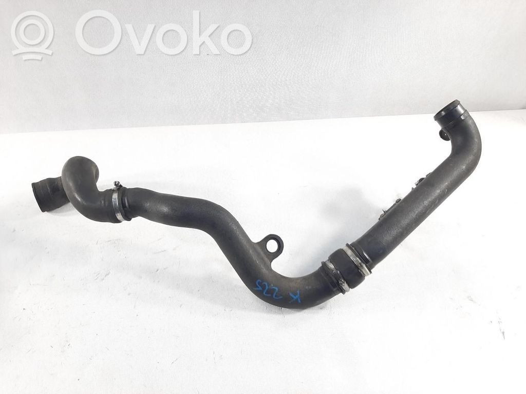 Volkswagen PASSAT B5.5 Furtun/conductă intercooler 