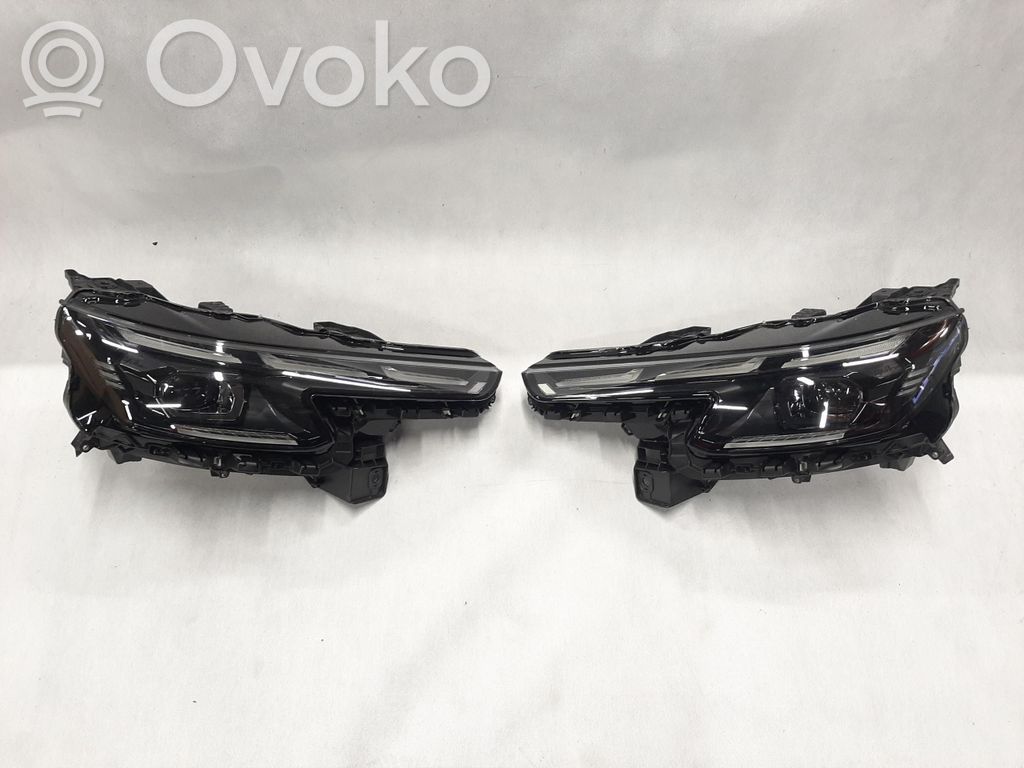 Alfa Romeo Junior Lampa przednia 