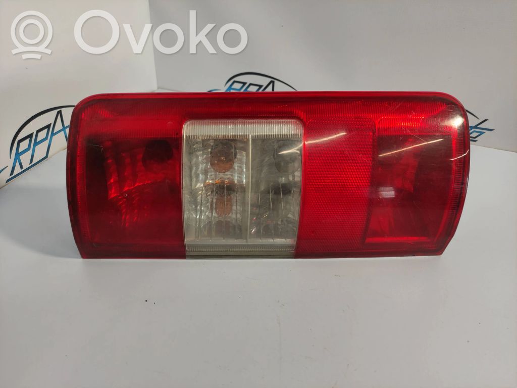 Ford Transit -  Tourneo Connect Galinis žibintas kėbule 