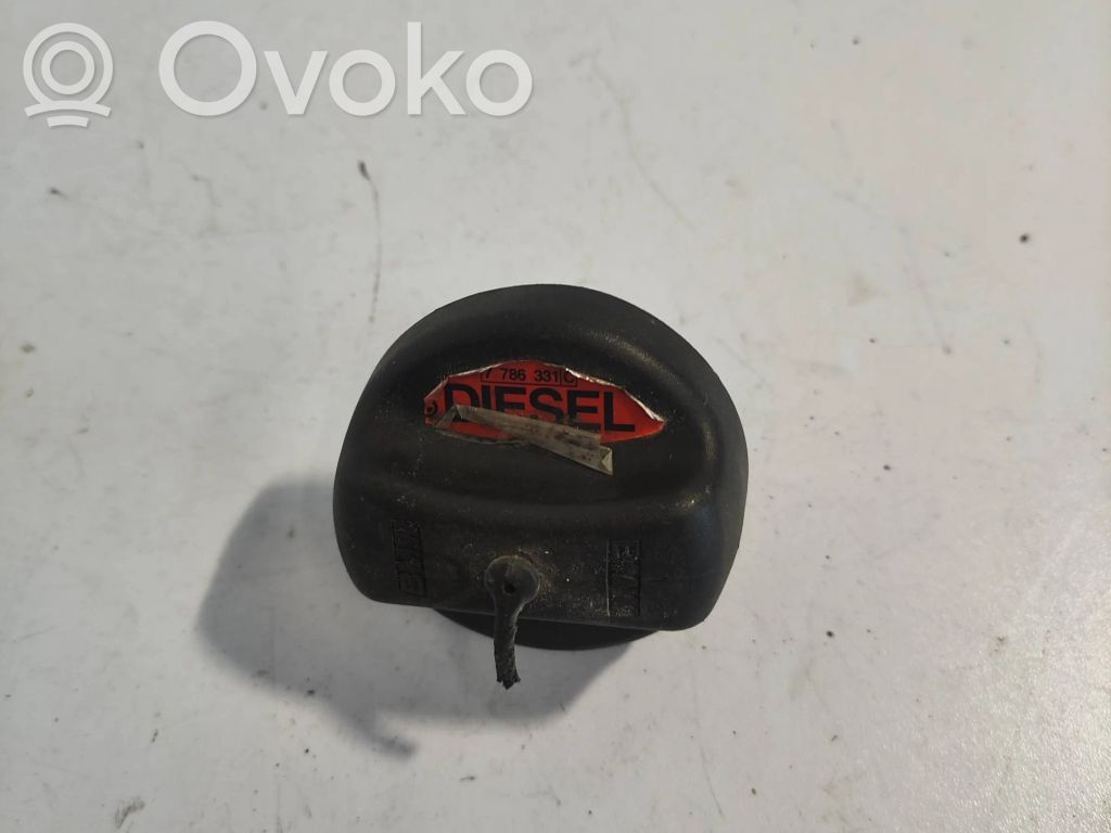 Tankdeckel Tankklappe   7786331
