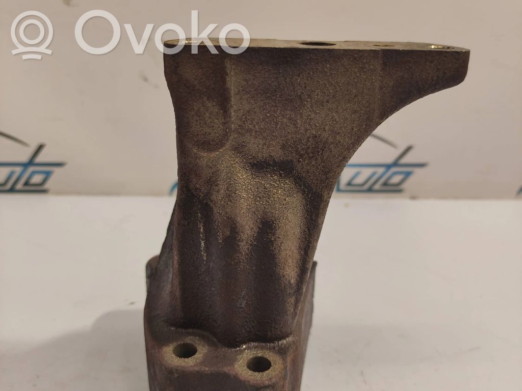 Mercedes-Benz R W251 Engine mounting bracket 