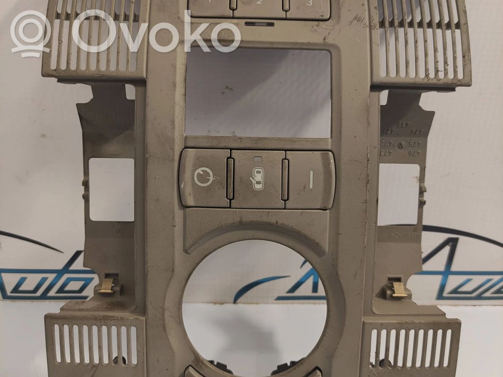 Audi A8 S8 D3 4E Front seat light 