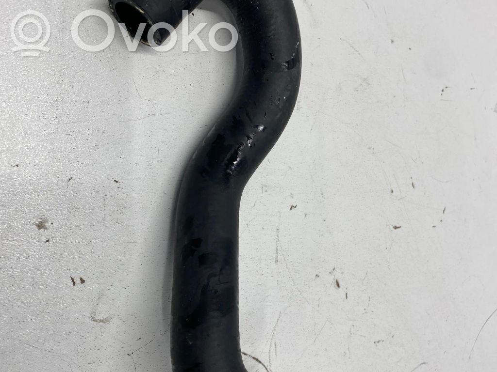 Audi A8 S8 D3 4E Engine coolant pipe/hose 