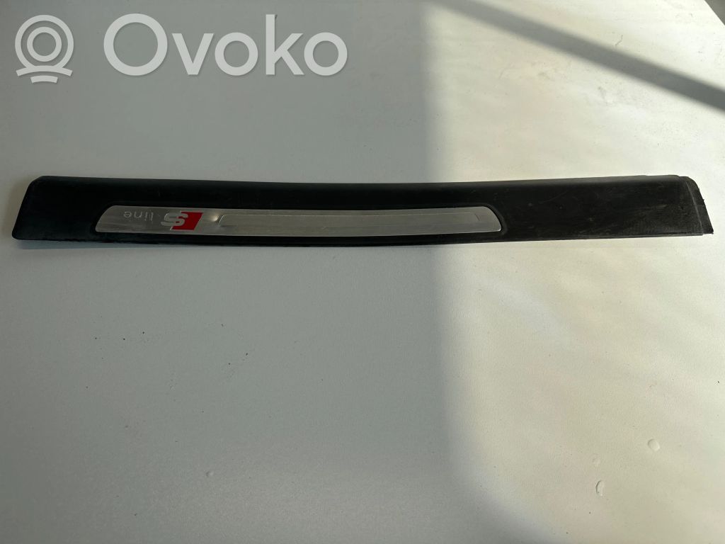 Audi A6 S6 C6 4F Rear sill trim cover 