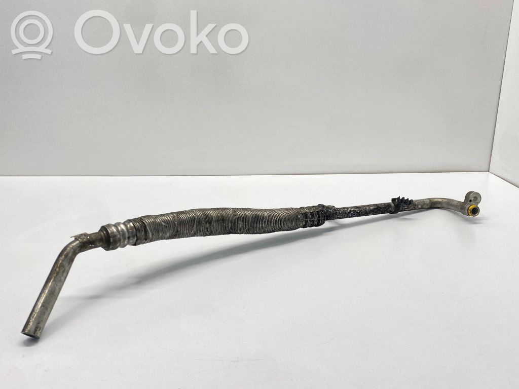 BMW X5 E53 Ilmastointilaitteen putki (A/C) 