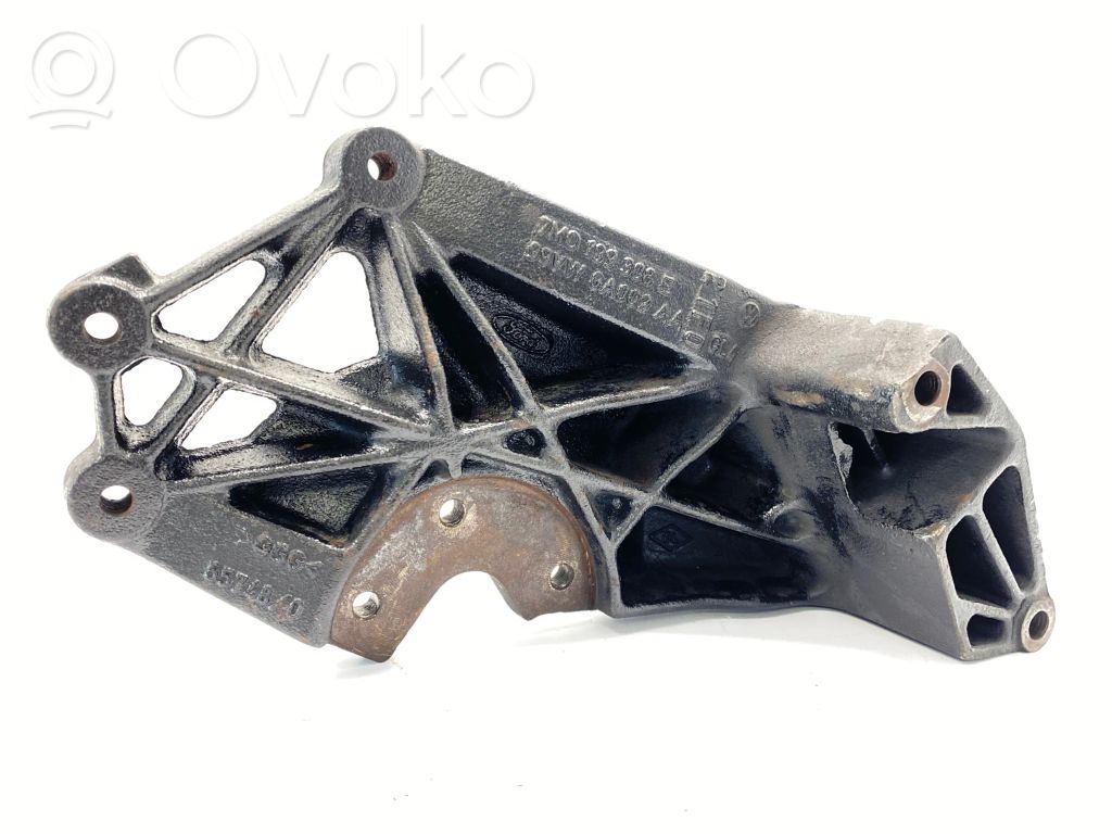 Engine mounting bracket   7M0199308E,99VW6A002AA