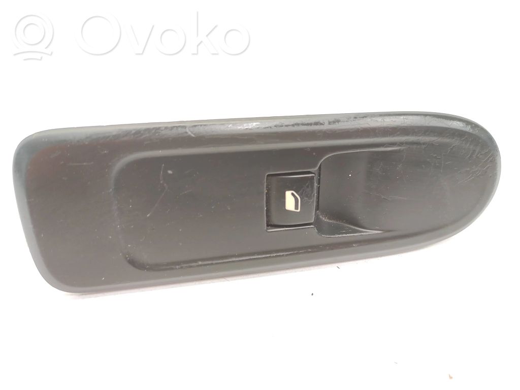 Peugeot 308 Electric window control switch 