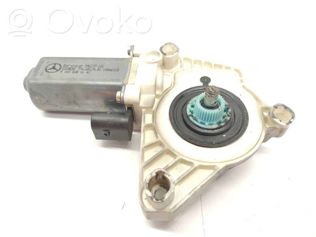 Mercedes-Benz B W245 Silnik regulatora szyby drzwi przednich 