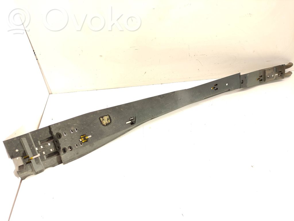 Placa protectora del centro/medio   6G919S282DB,6G919S282,6G919E312