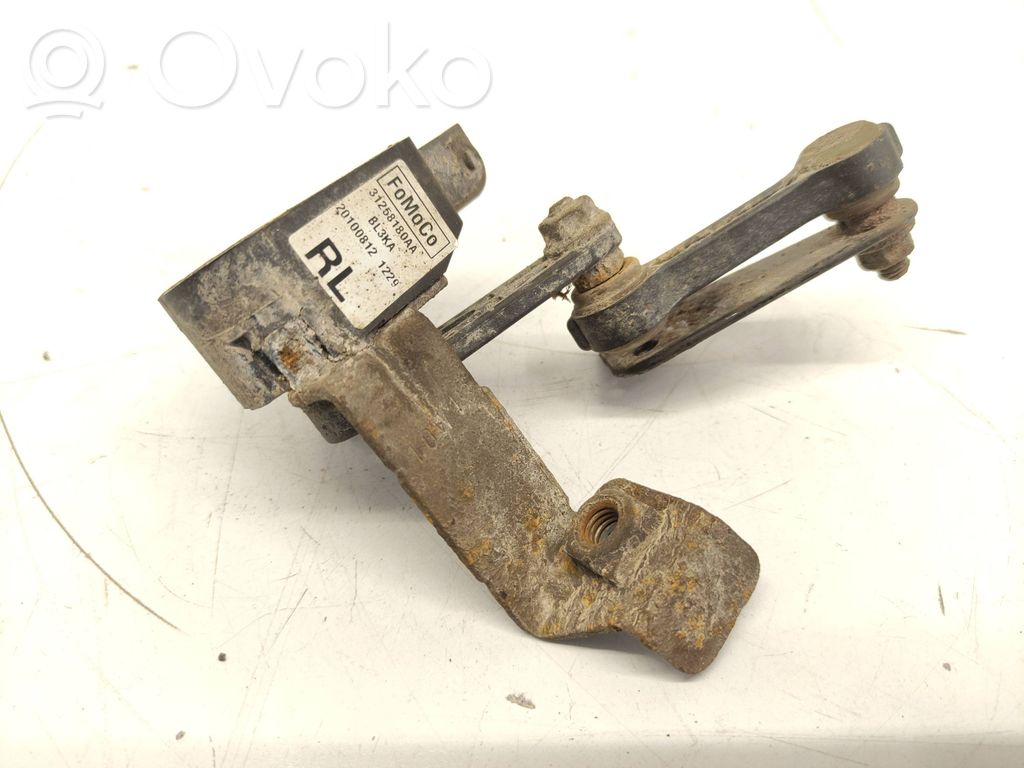 Czujnik poziomowania świateł osi przedniej   31300198AA,20100810,BL3KA