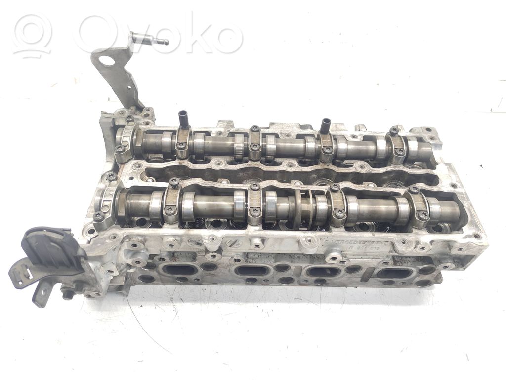 Mercedes-Benz C W204 Engine head 
