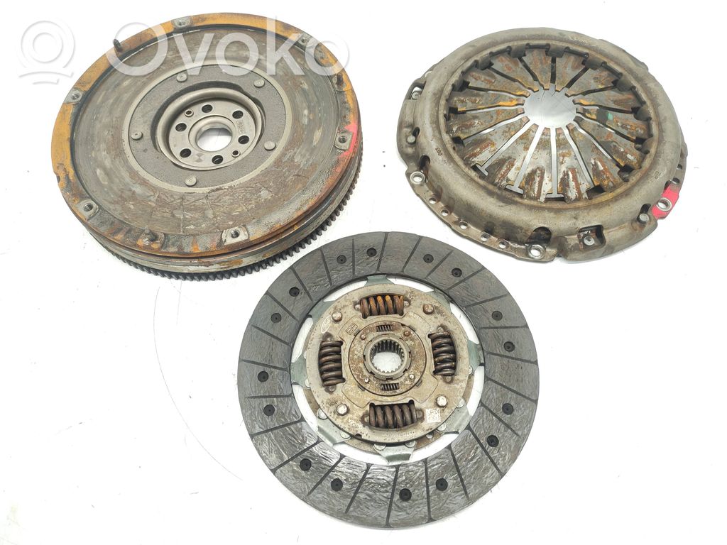 Ford Mondeo MK V Sankabos komplektas 