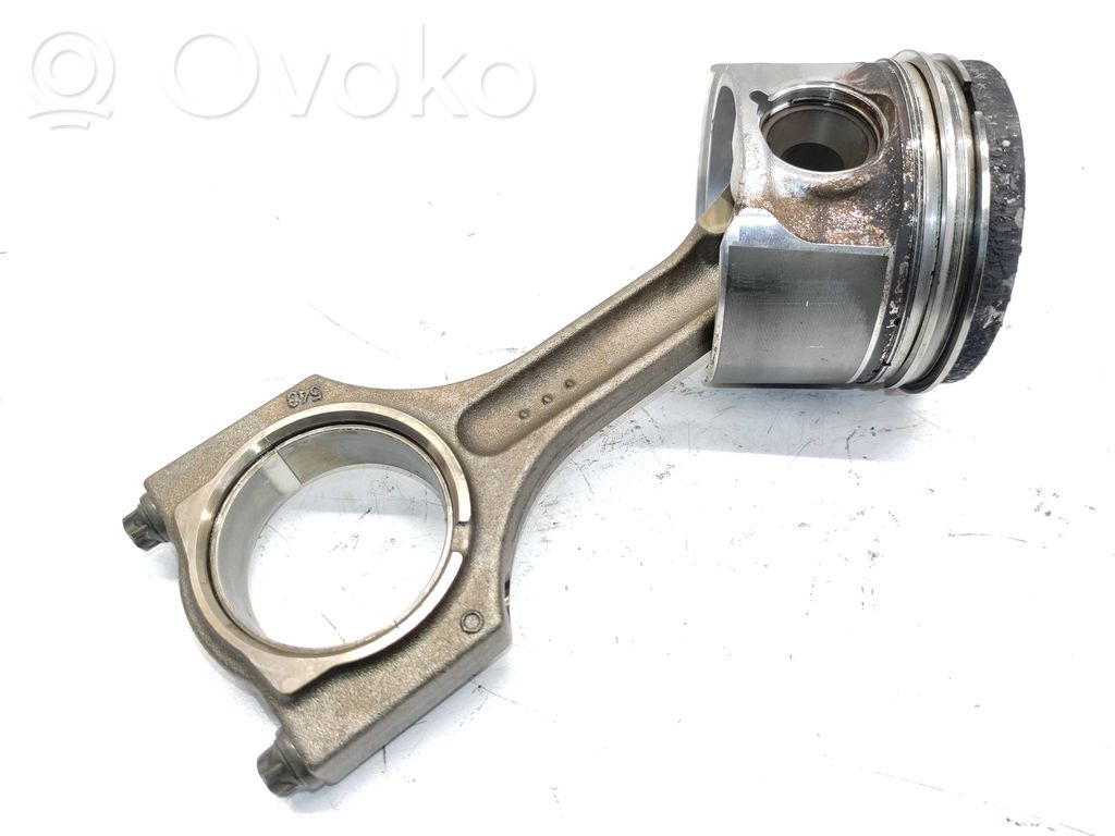 BMW 3 E90 E91 Piston with connecting rod 