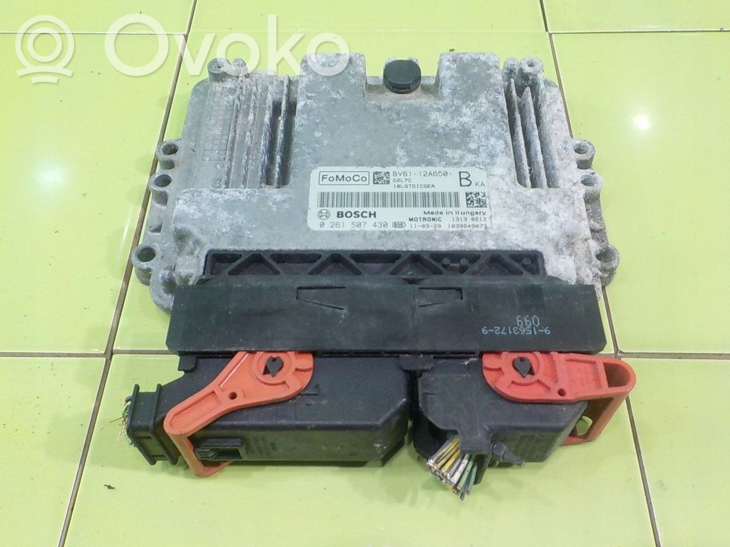 Ford Focus Engine control unit/module 