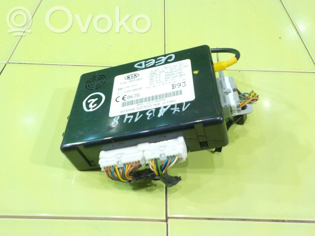 KIA Ceed Central body control module 
