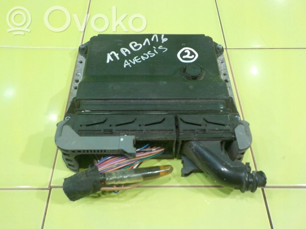 Toyota Avensis T270 Engine control unit/module 