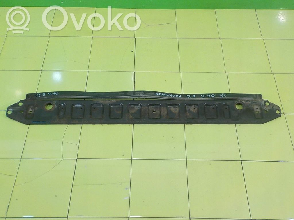 Volvo V70 Priekšpusē bampera sastiprinājums 