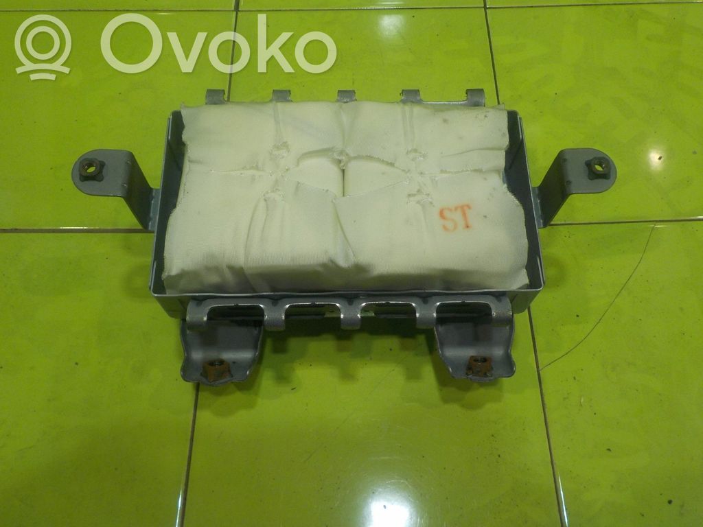 Suzuki SX4 Passenger airbag 