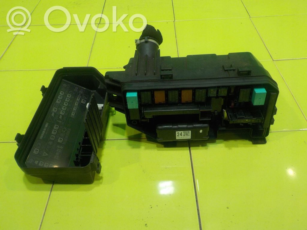 Honda Accord Saugiklių dėžė (komplektas) 