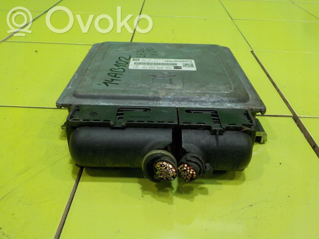 Seat Leon (1P) Engine control unit/module 