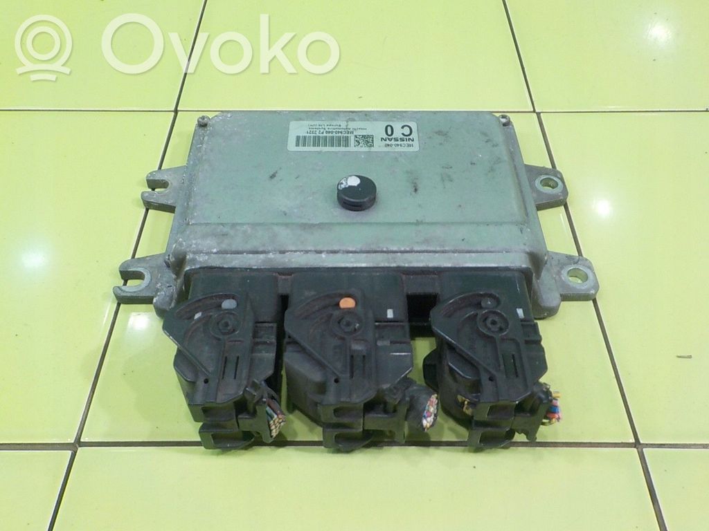 Nissan Juke I F15 Engine control unit/module 