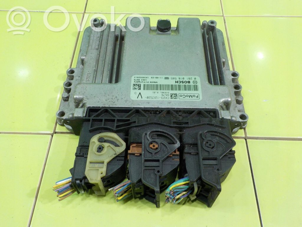 Jaguar XF X250 Engine control unit/module 