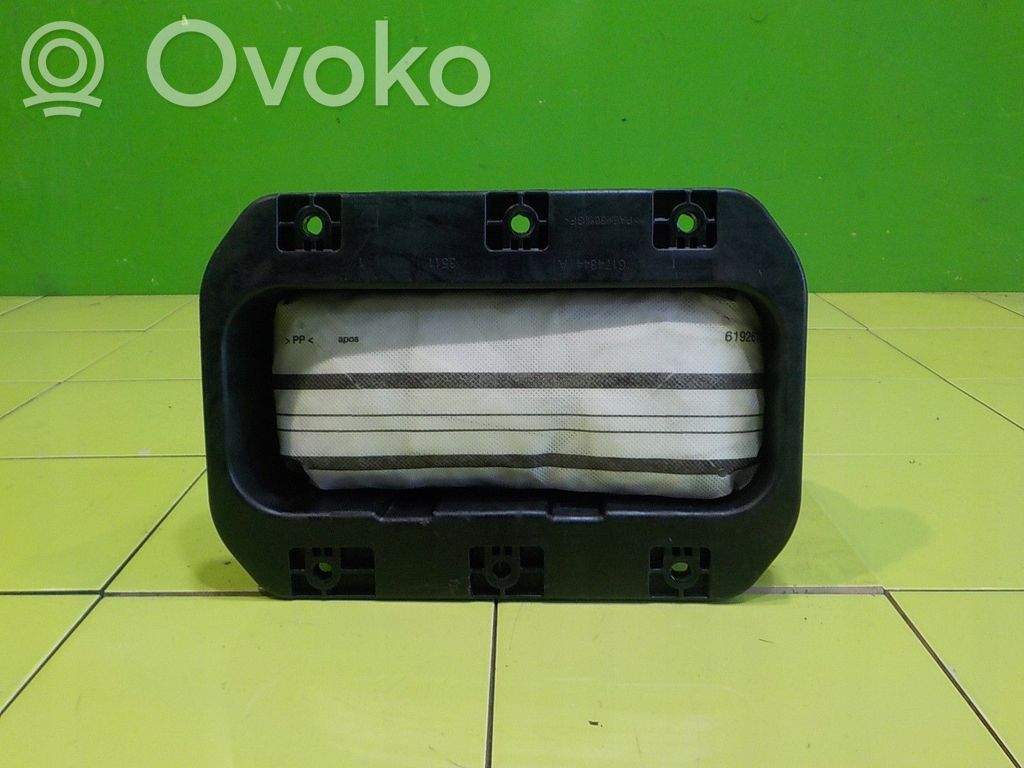 Land Rover Freelander 2 - LR2 Passenger airbag 