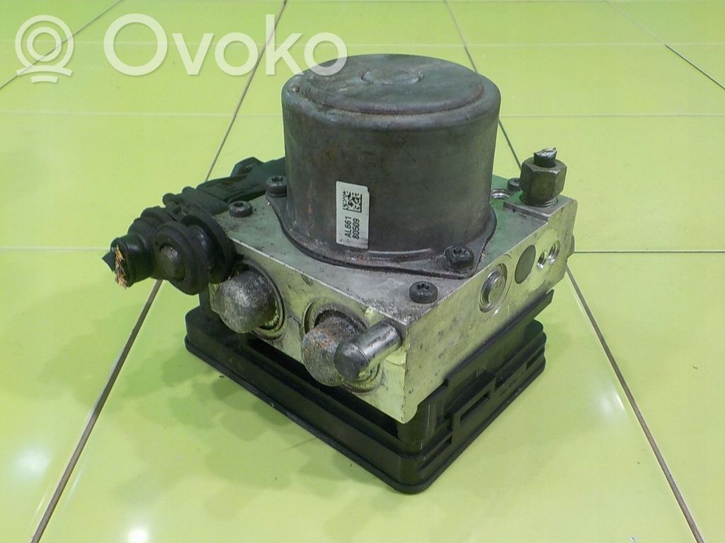 Opel Insignia A ABS bloks 