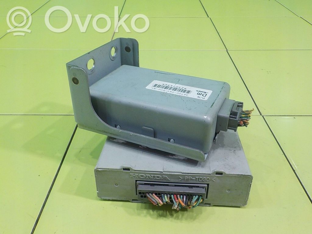 Honda CR-V Central body control module 