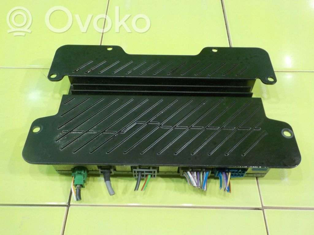 Jaguar XF X260 Sound amplifier 